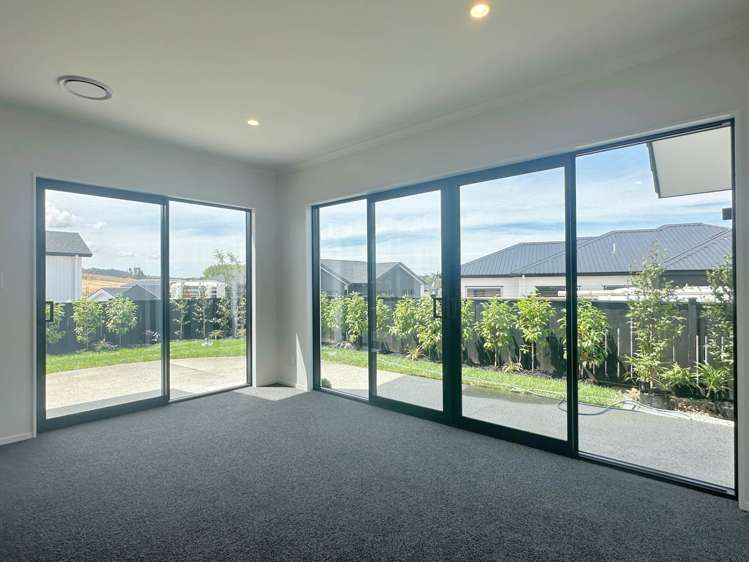 16 Tukutata Crescent Milldale_6
