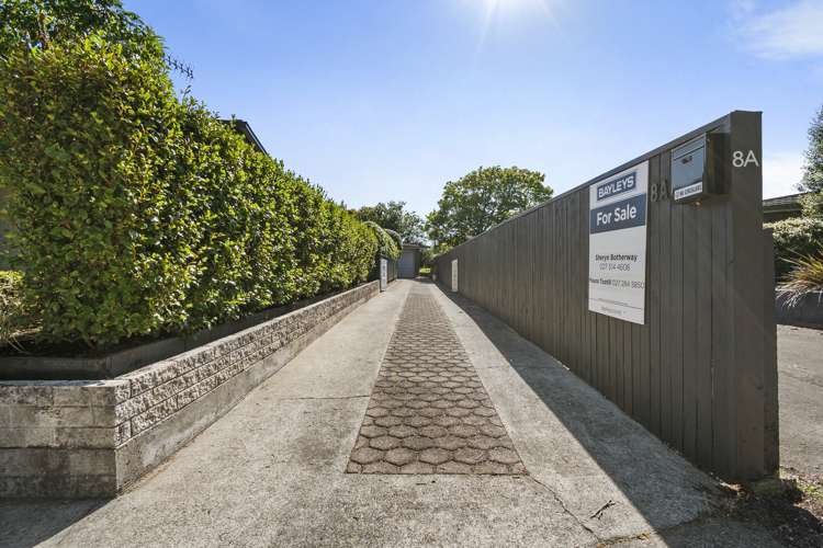 8a Earl Place Hokowhitu_11