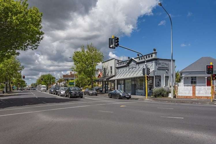 98 - 100 Jervois Road Herne Bay_15