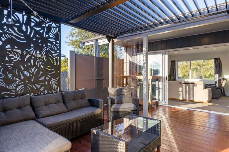 17 Taksan Place Pukete_14