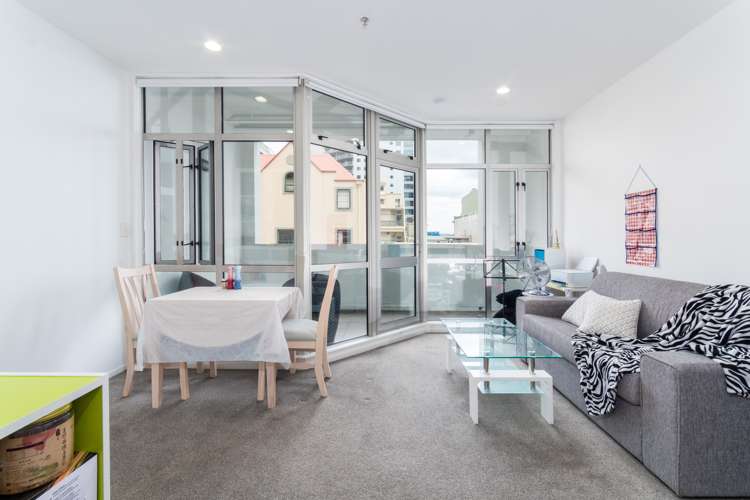 2b/18 Federal Street Auckland Central_1
