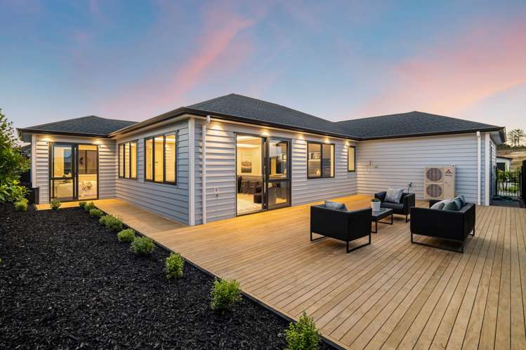 389 Te Taruna Drive_2