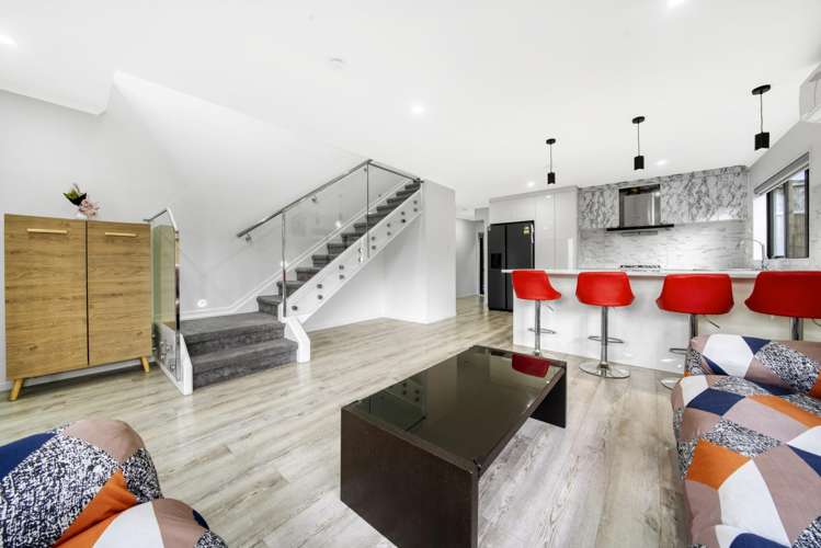 14a Cairnsvale Rise Manurewa_6