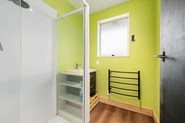 1 Woolston Court Woolston_10