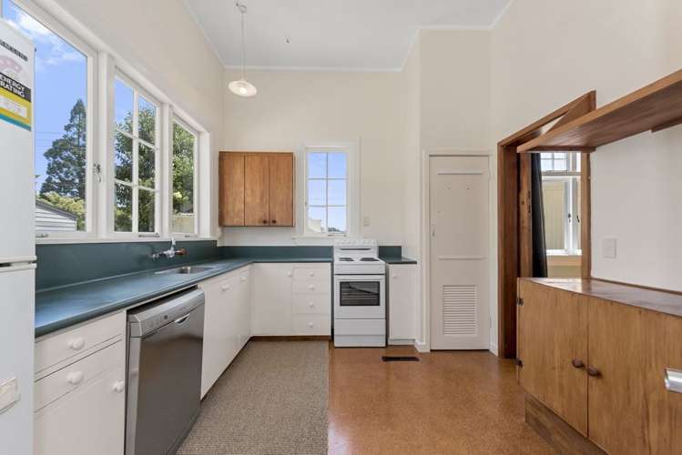 214 Hillcrest Road Hillcrest_5