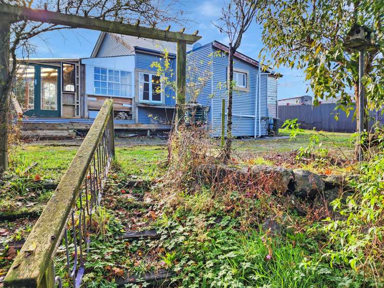 15 Wamphray Street Nightcaps_29