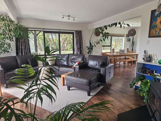 81 Renown Road Raumati South_2