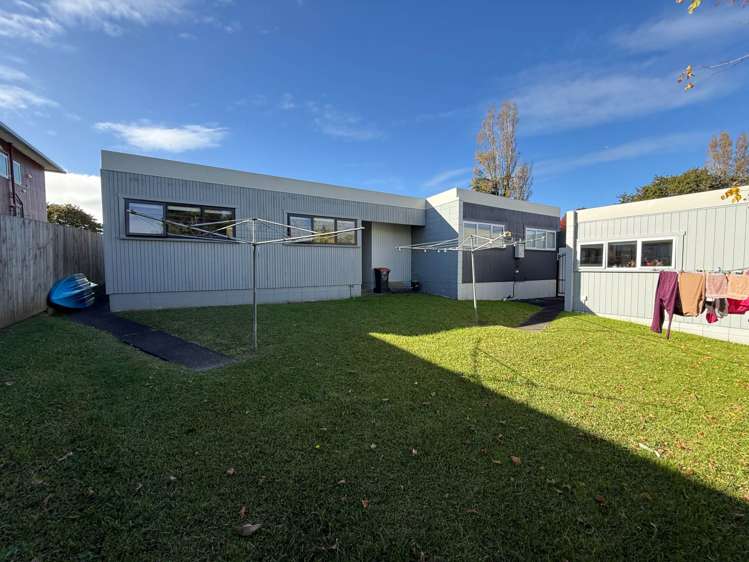 3/4 Cruickshank Crescent Meadowbank_11