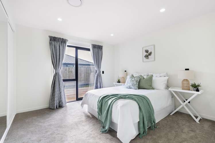 47 Selfe Crescent Burwood_13