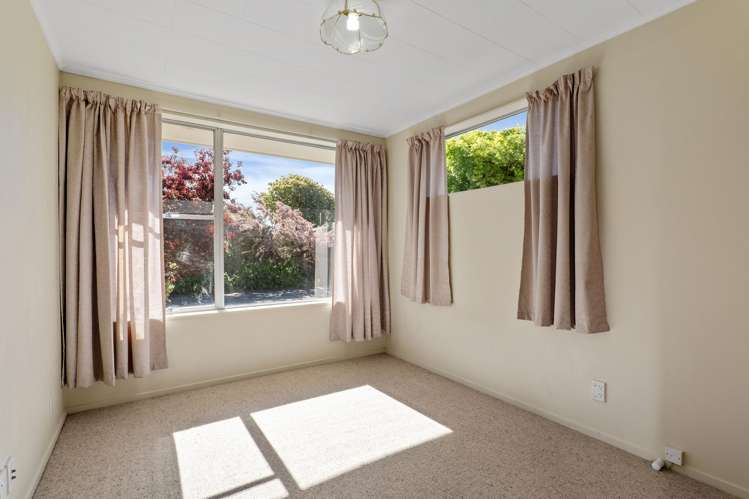 212 Horndon Street Darfield_9