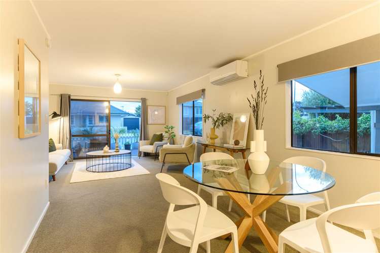 2/18 Gloria Avenue Te Atatu Peninsula_5