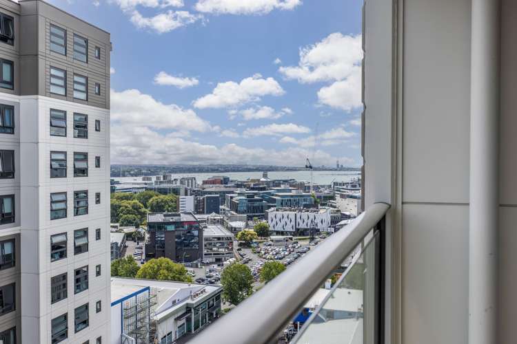 1111/147 Nelson Street_5