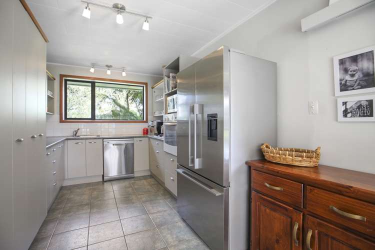 549 Robinsons Road Rolleston_7