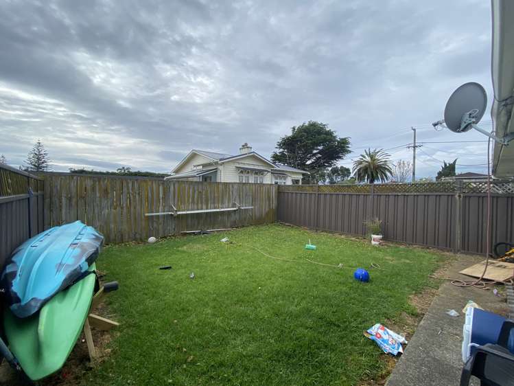 2/44 Muir Ave Mangere Bridge_8