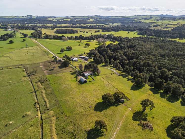 142 Roger Road Taheke_22