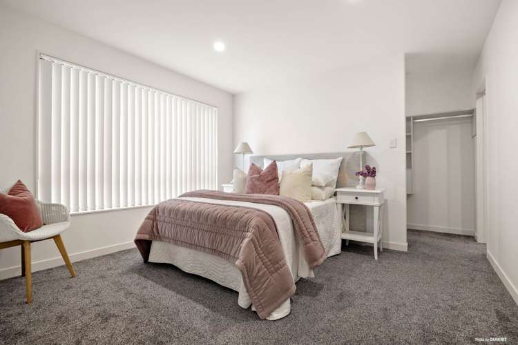 5 Christella Street Flat Bush_16