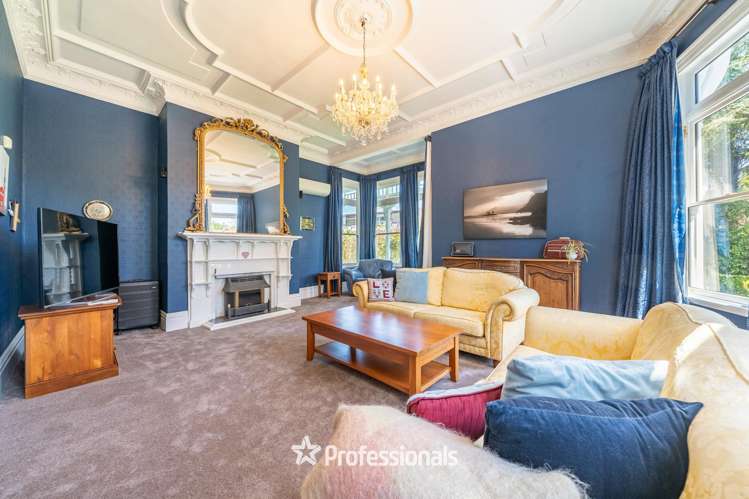 722 High Street Epuni_17