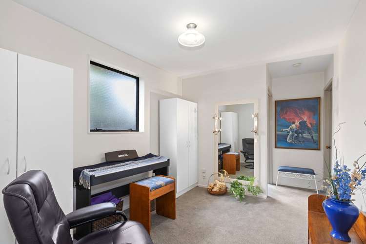 100 Queenspark Drive Parklands_9