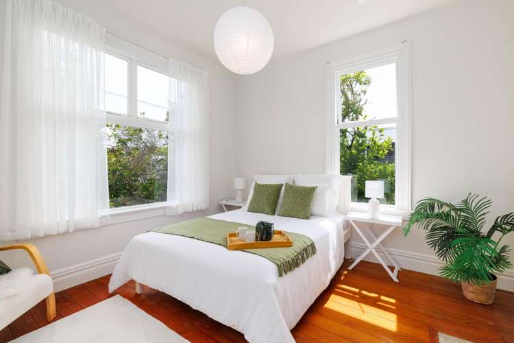 121 Sullivan Avenue Woolston_11