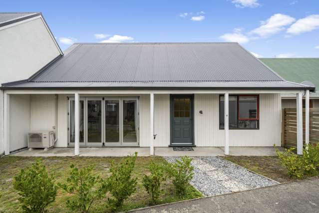 2/91 Nayland Street Sumner_1