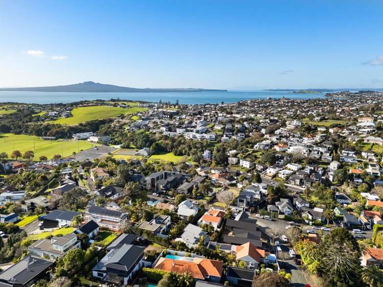 55 Tautari Street Orakei_27