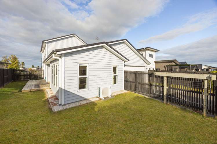 8 Lavinias Way Chartwell_25