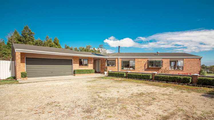 121 Caledonian Road Westport_19