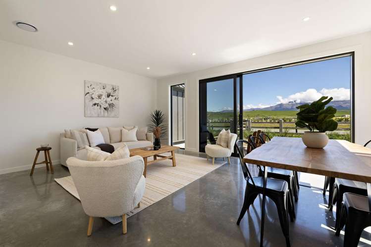 24 Taurus Lane Jacks Point_10