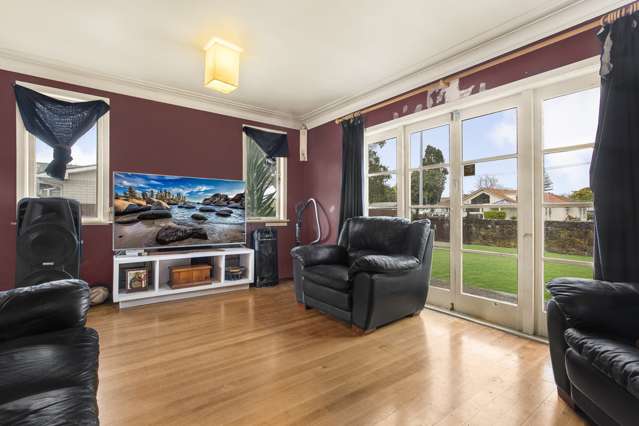 287 Massey Road Mangere East_4