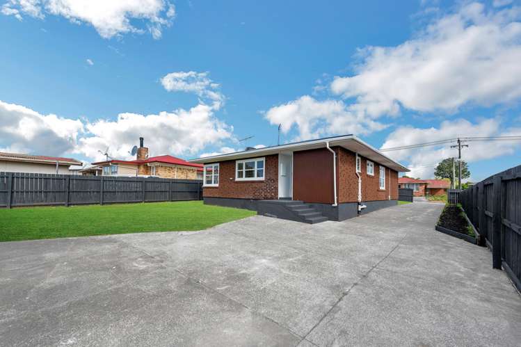 6 Grebe Street Manurewa_13