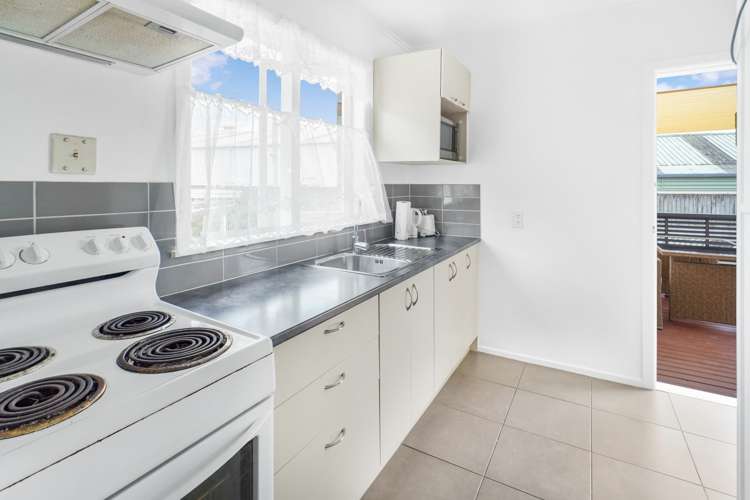 94 Aurora Terrace Hillcrest_4