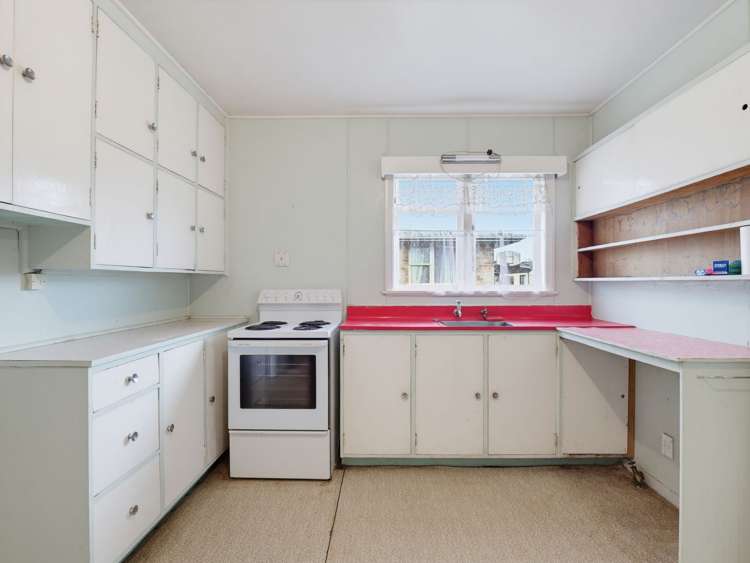 44 Haydon Street Roslyn_6