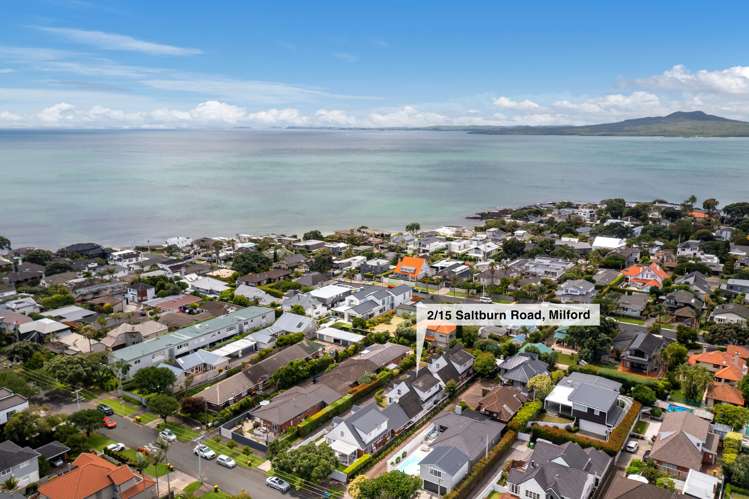 2/15 Saltburn Road Milford_20