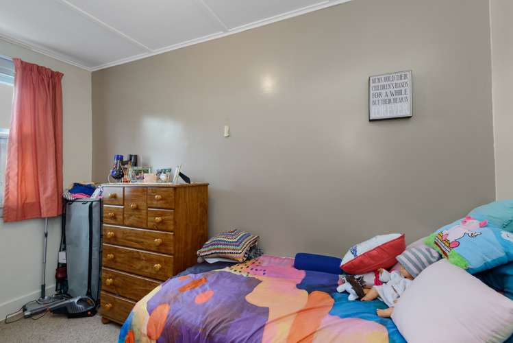 68 Princes Street Waikari_9