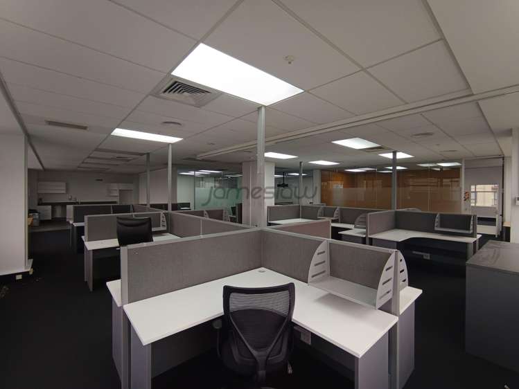 2A/15 Osterley Way Manukau_6