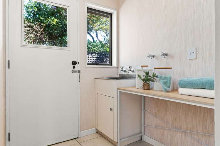 2/30 Celia Street Redcliffs_12