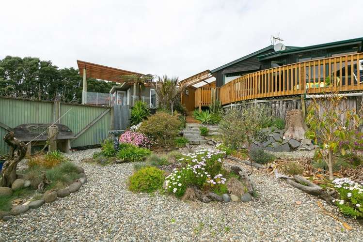 6 Battiscombe Terrace Waitara_10