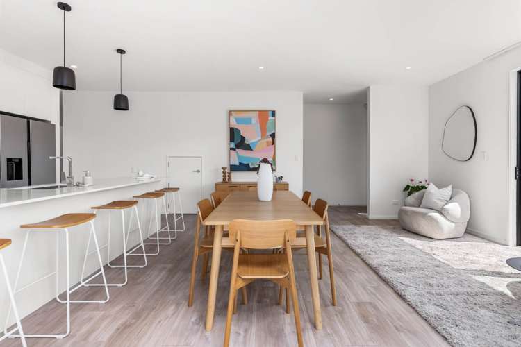 8 Kestrel Place Wai O Taiki Bay_12