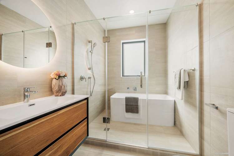 31 Matahae Crescent Wainui_7