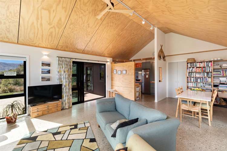 6 Harris Place Luggate_6