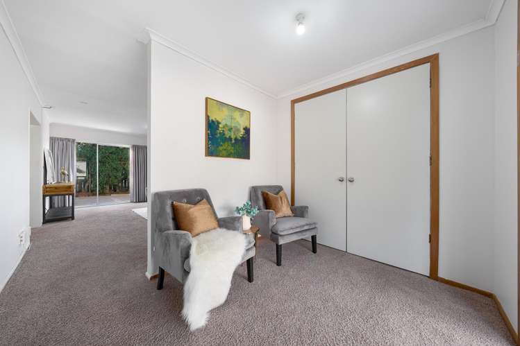 51 Ravenwood Drive Forrest Hill_12