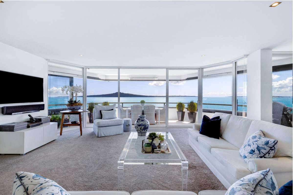 4/165 Tamaki Drive_1