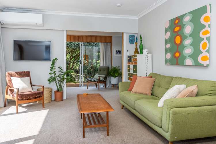 14 Carlson Crescent Silverdale_8