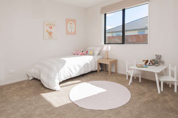 24 Platinum Drive Wigram_15