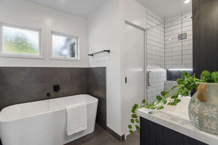 1/649 Beach Road Rothesay Bay_12