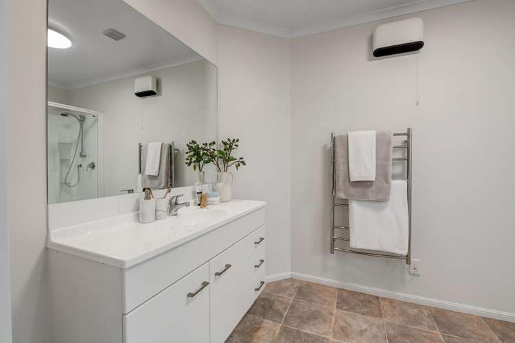 12a Pine Road Orewa_12