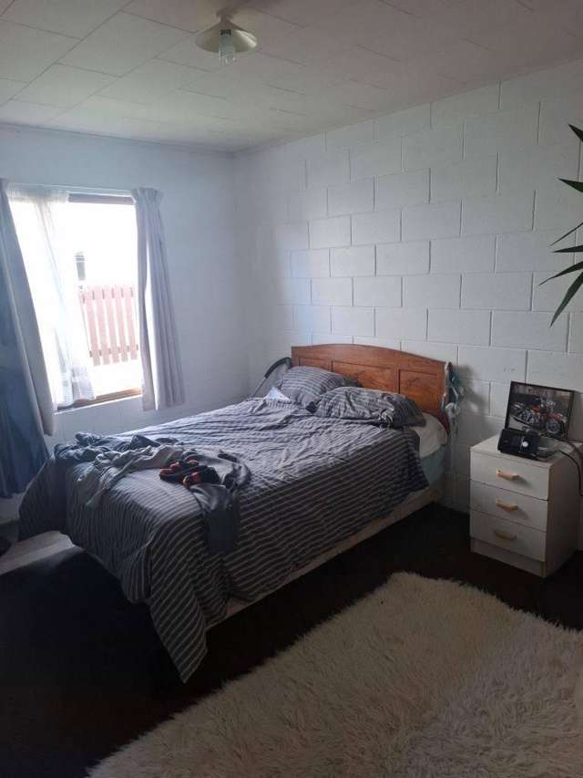 2/3 Greensboro Street 1076_1