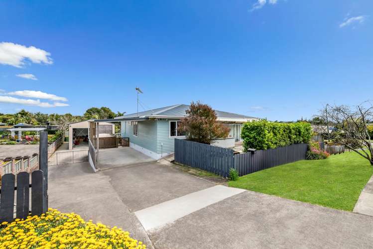 18 Shelly Bay Road Beachlands_1