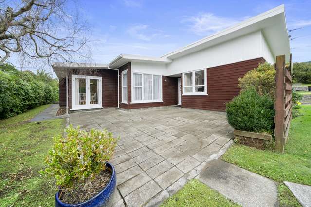 3 Saint Edmund Crescent Tawa_1