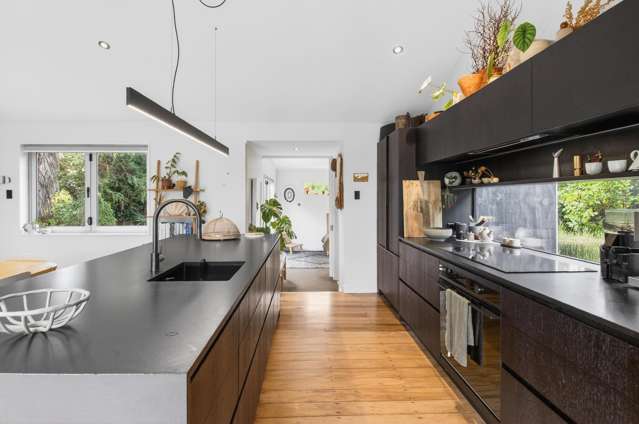 12 Ridge Road Oneroa_4